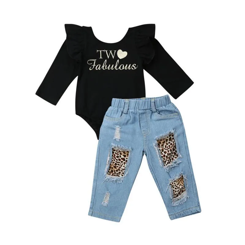 2-piece Letter Pattern Bodysuit & Jeans for Toddler Girl