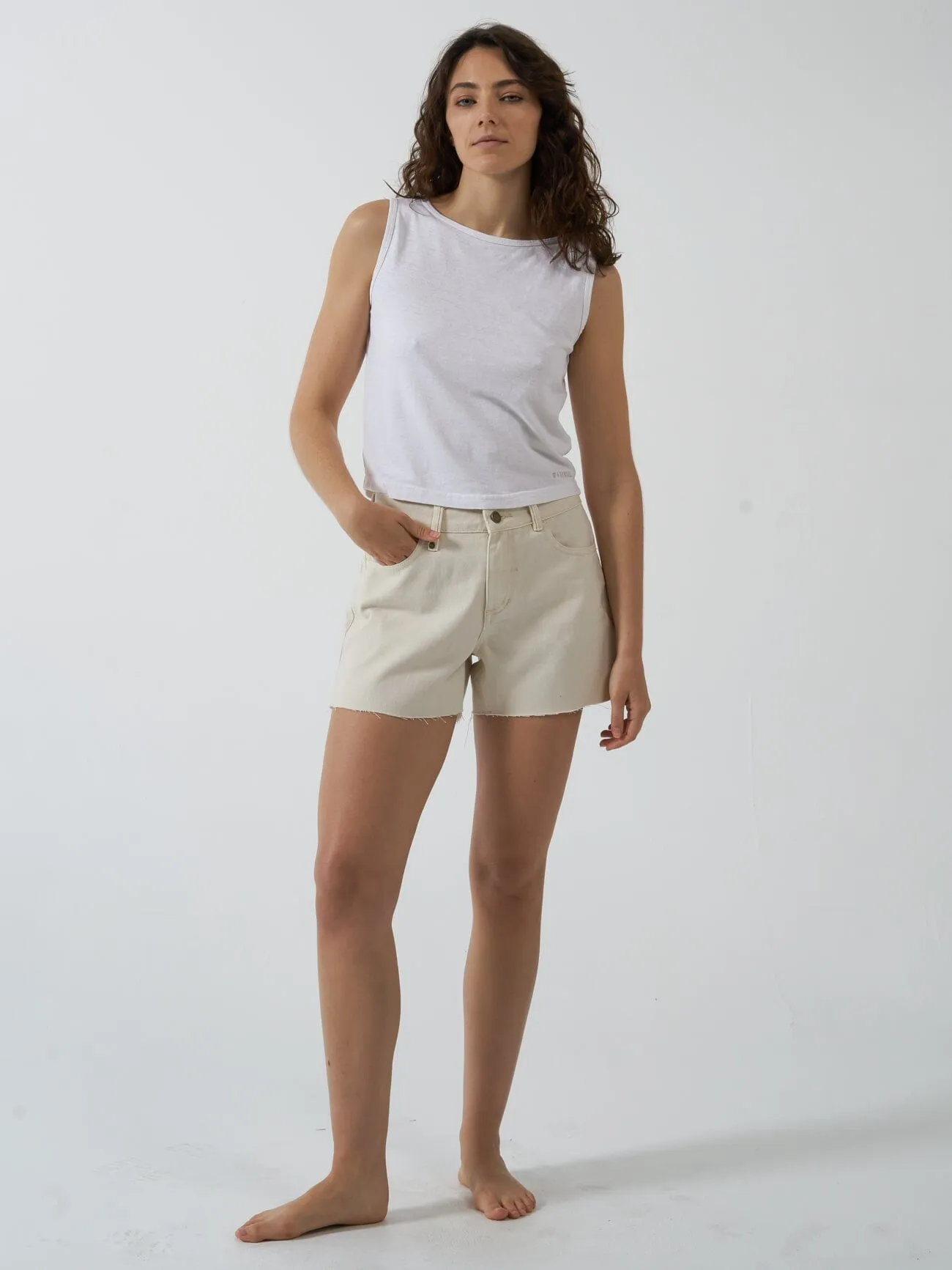 Erica Mid Rise Short - Heritage White