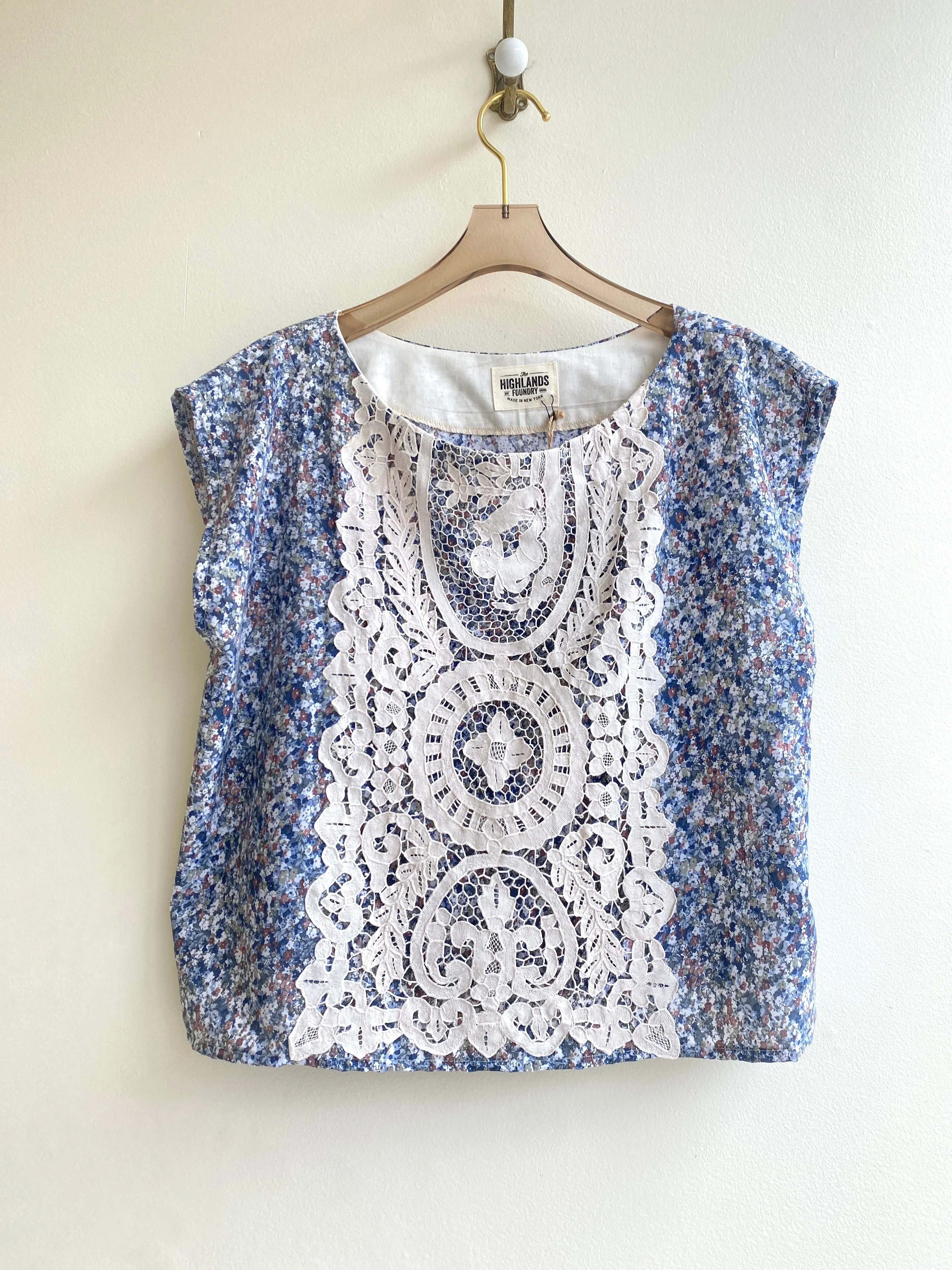 Heirloom Print   Crochet Box Top