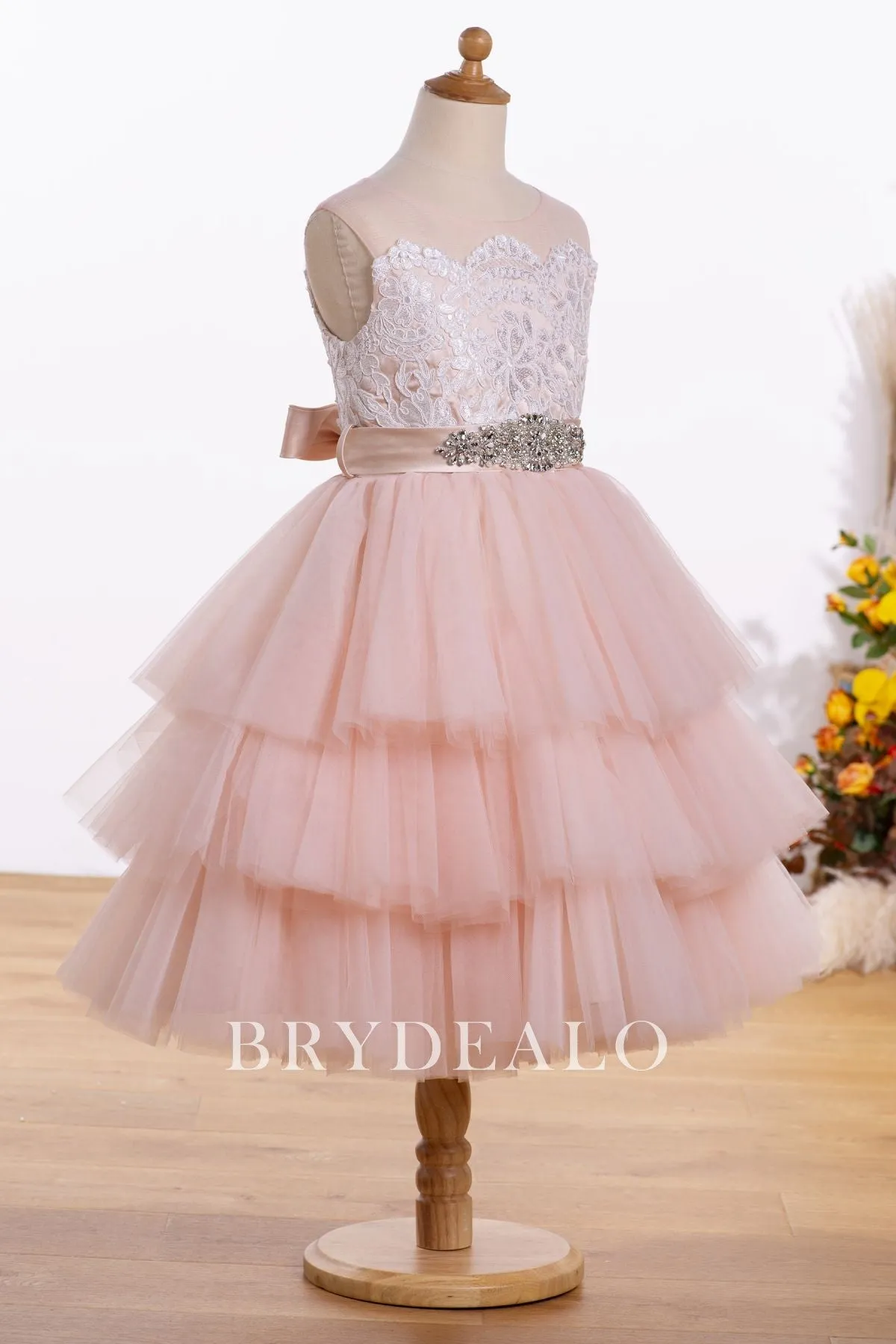 Lace Pink Tiered Tulle Knee Length Flower Girl Dress For Wedding