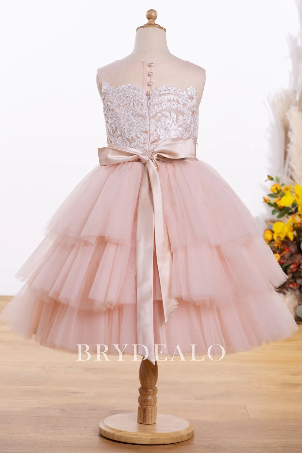 Lace Pink Tiered Tulle Knee Length Flower Girl Dress For Wedding