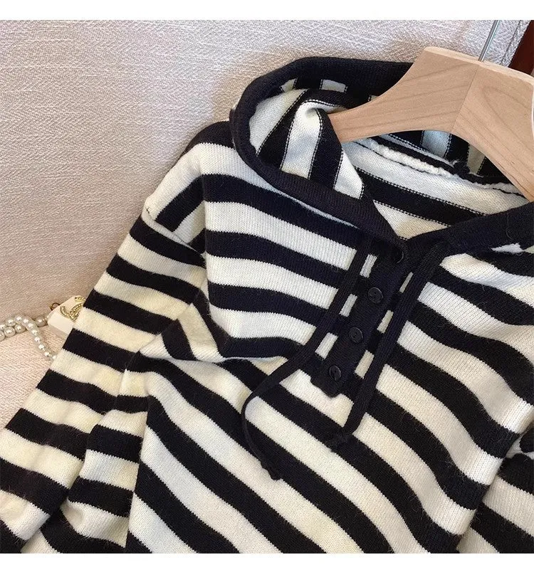 Pink striped sweater jacket for women      S4823