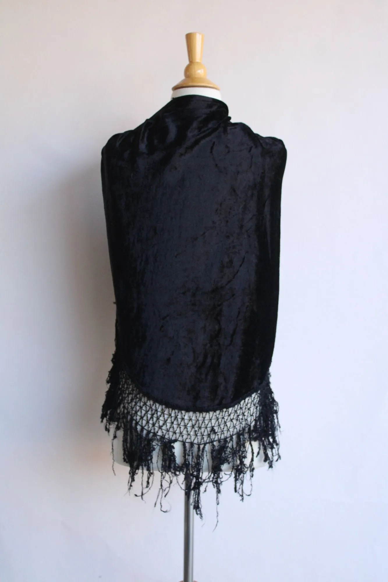 Vintage 1980s Black Velvet Shawl with Fringe Trim